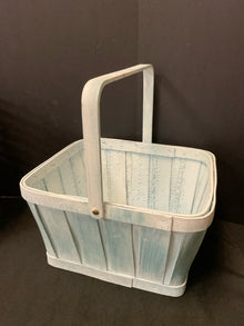  Basket