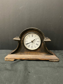  Tabletop Clock
