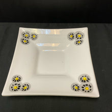  Decorative Plate