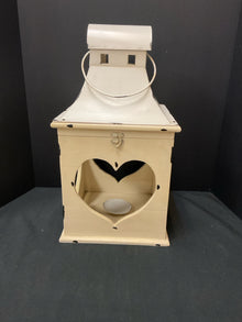  Candleholder
