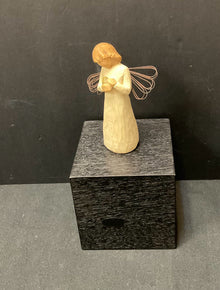  Willow Tree Statue/Figurine/Bust