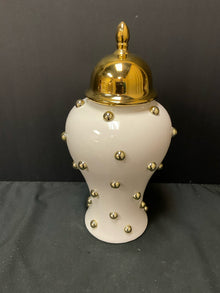  Urn