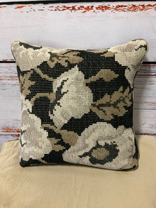  Pillow