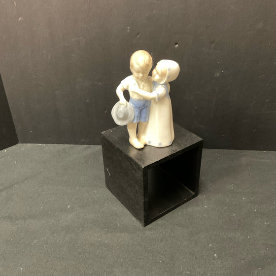 Statue/Figurine/Bust