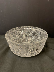  Crystal