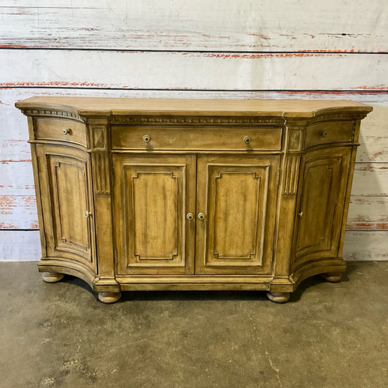 Hooker Buffet / Sideboard / Credenza