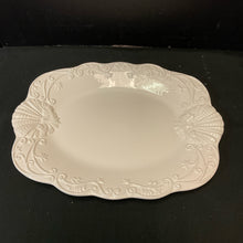  Tray