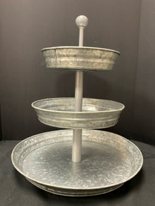  Tray