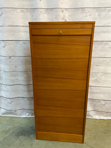  Jewelry Armoire