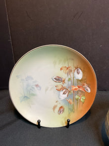  Decorative Plate