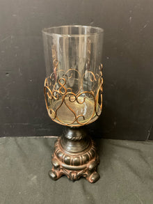  Candleholder