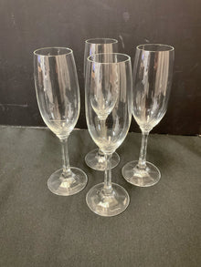  Stemware