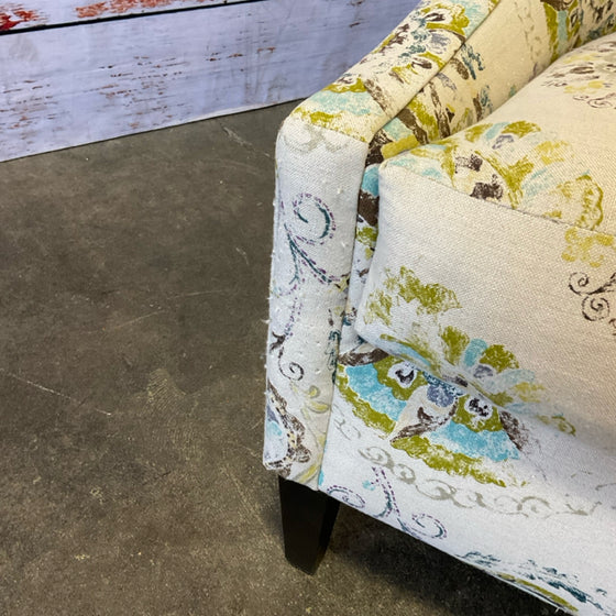 Rowe Chair