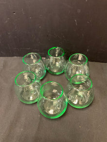  Drinkware