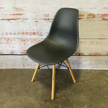  Desk Chair