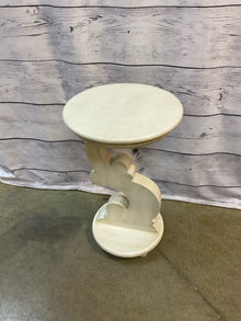  Accent Table