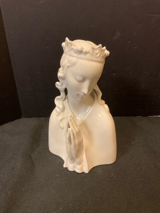 Statue/Figurine/Bust