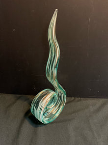  Art Glass
