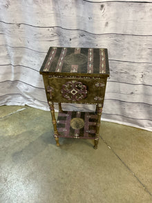  Accent Table