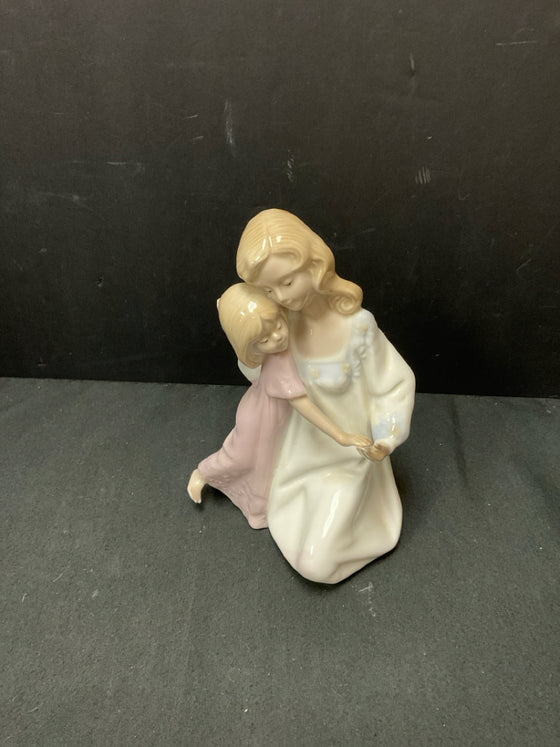 Statue/Figurine/Bust