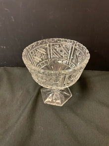  Crystal