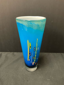  Art Glass