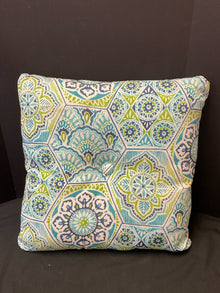  Pillow