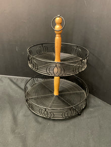  Tray