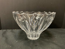  Crystal
