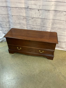  Lane Hope Chest
