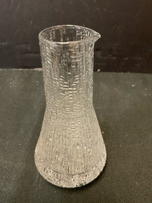  Pitcher