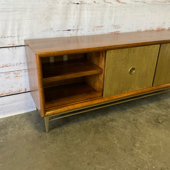 Hooker Entertainment Center