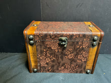  Box