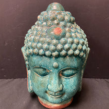  Statue/Figurine/Bust