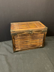  Box