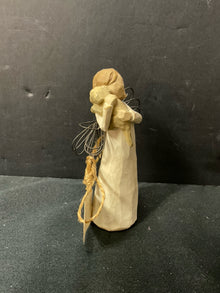  Willow Tree Statue/Figurine/Bust