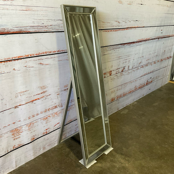 Floor/Standing Mirror