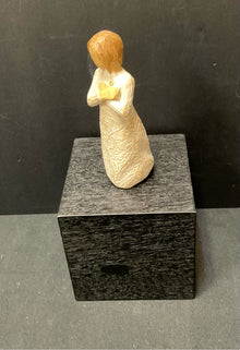  Willow Tree Statue/Figurine/Bust