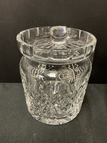  Crystal