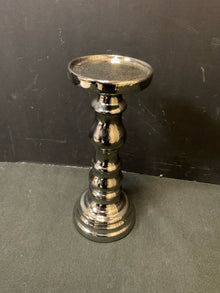  Candleholder
