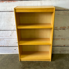  Book Shelf