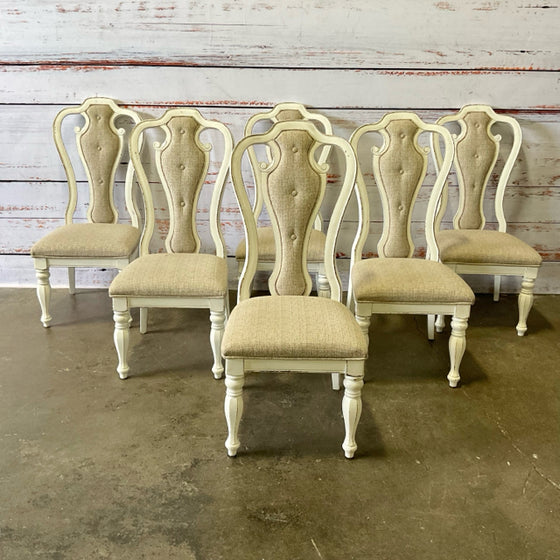 Dining Table w/ Seating