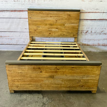  Complete Bed--Queen