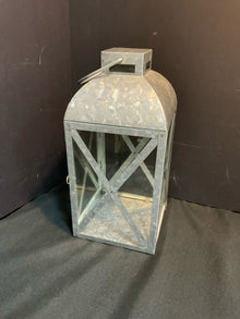  Lantern