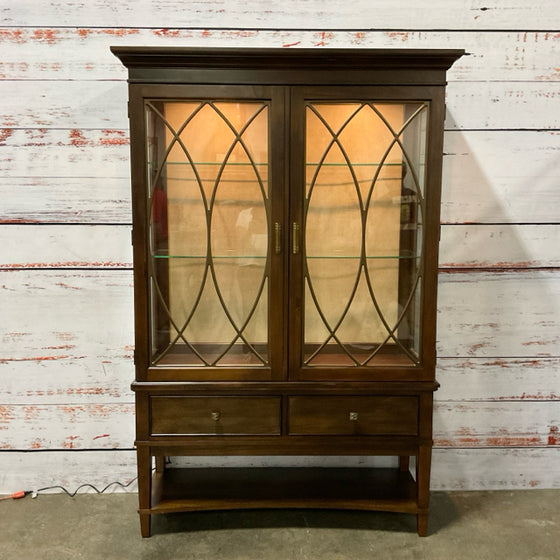 A.R.T. Furniture China Cabinet/Hutch