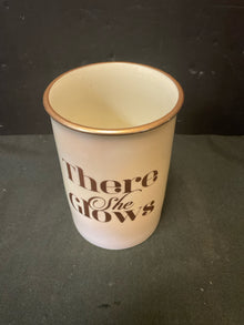  Utensil Holder