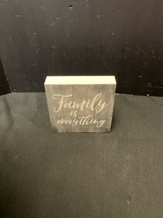 Sign/Plaque