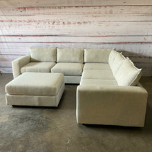  Sectional