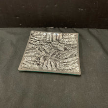  Decorative Plate