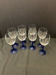  Drinkware